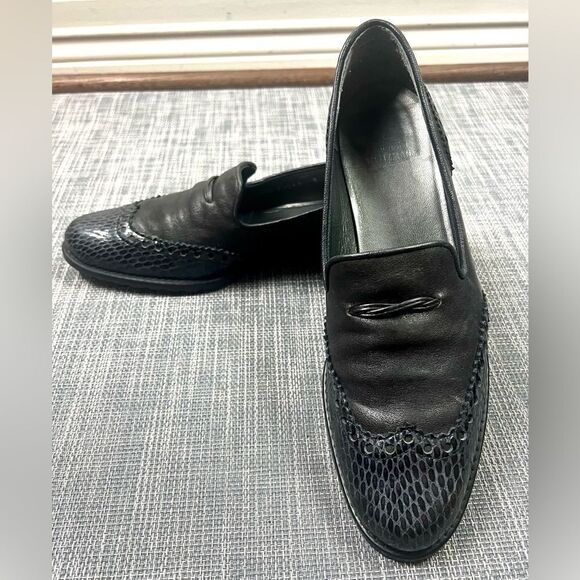 Stuart Weitzman Black Leather Loafers - Picture 3 of 13